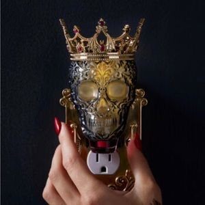 Bath and body works Spooky Skull King Nightlight Wallflowers Fragrance plug in